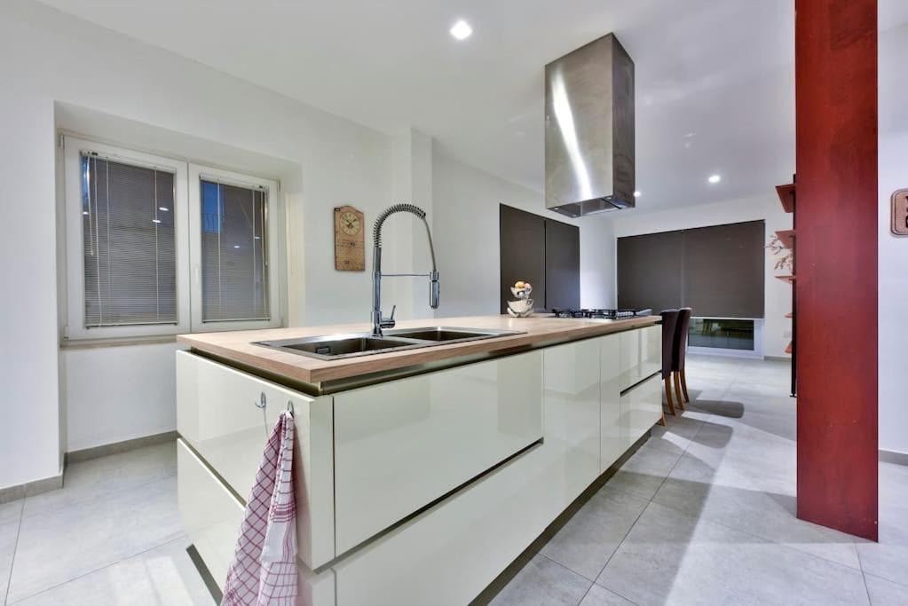 Modern 3 Bed & 2 Bth Apt Sliema Exterior photo